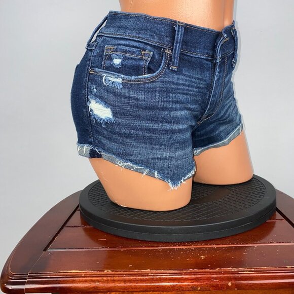Abercrombie & Fitch Womens 4 / 27 Low Rise Distressed Denim Fringe Cuffed Short - Picture 2 of 11
